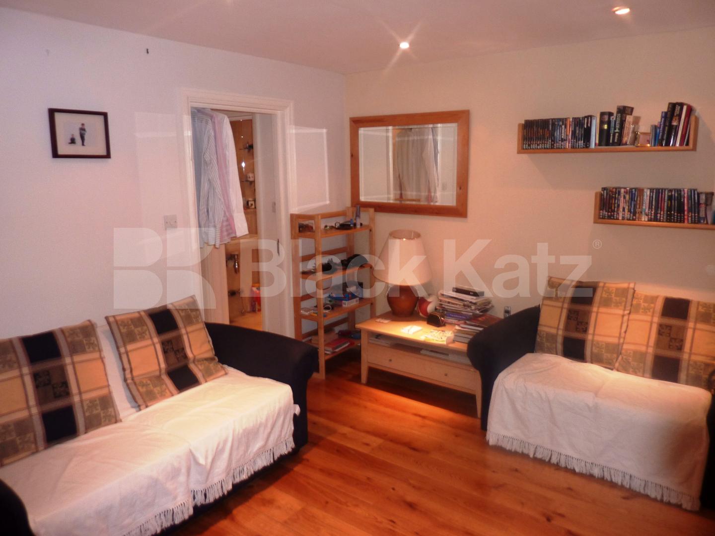 			INCLUSIVE OF ALL BILLS!!!, 1 Bedroom, 1 bath, 1 reception Flat			 Eldon Grove, HAMPSTEAD